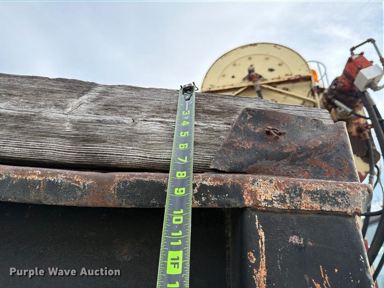 image for item ED5101 1992 GMC TopKick dump truck