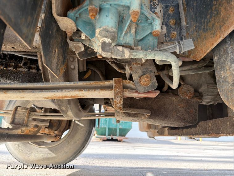 image for item ED5101 1992 GMC TopKick dump truck