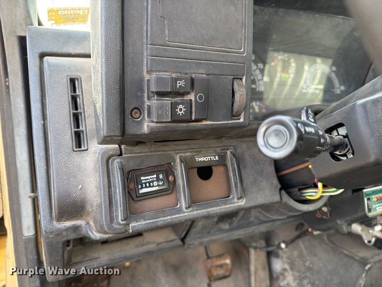 image for item ED5101 1992 GMC TopKick dump truck