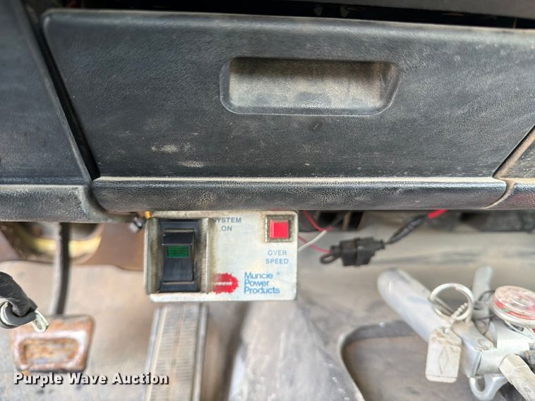 image for item ED5101 1992 GMC TopKick dump truck