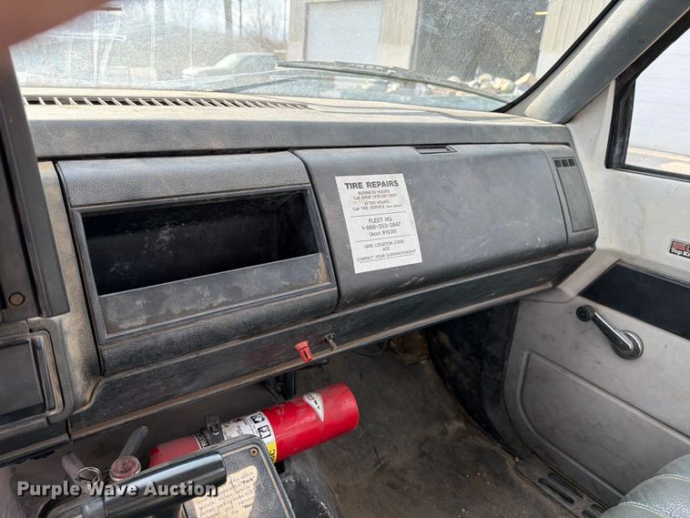 image for item ED5101 1992 GMC TopKick dump truck