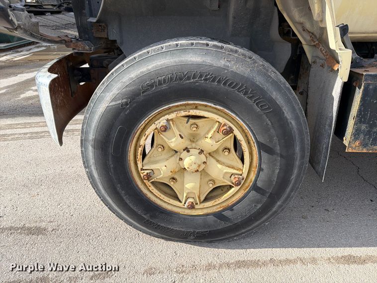 image for item ED5101 1992 GMC TopKick dump truck