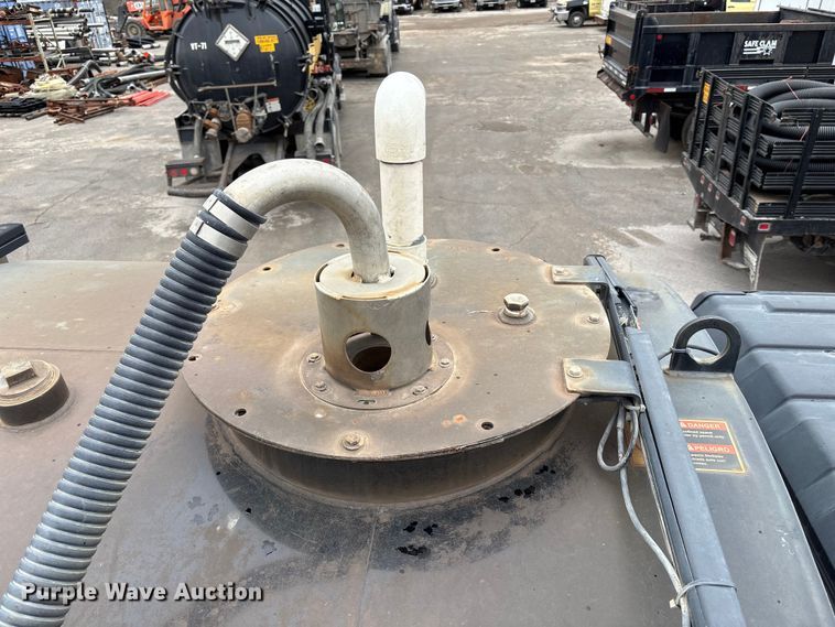 image for item ED5102 2010 International DuraStar 4300 sewer jetter truck