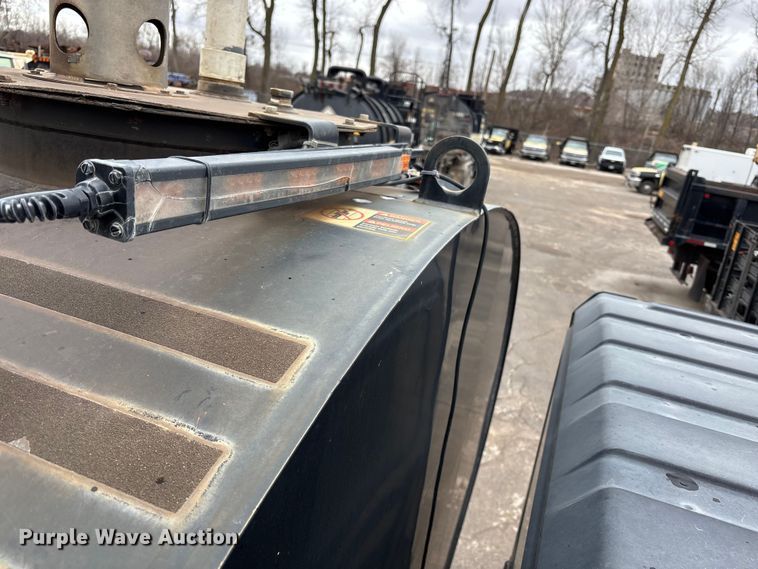 image for item ED5102 2010 International DuraStar 4300 sewer jetter truck