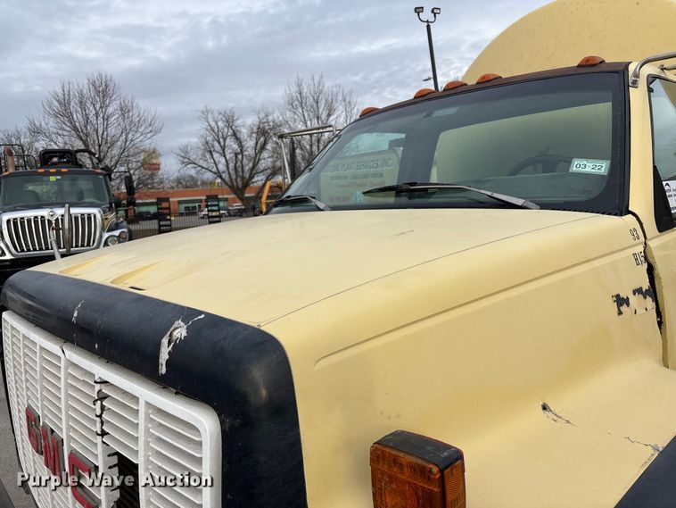 image for item ED5105 1993 GMC C7000 vacuum truck