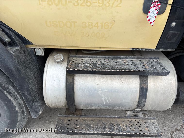 image for item ED5106 2006 International 4300 sewer jetter truck