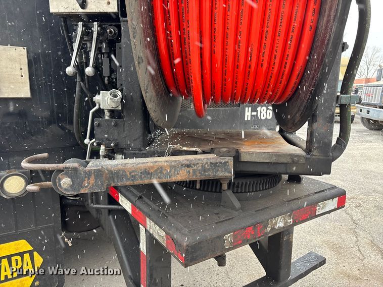 image for item ED5106 2006 International 4300 sewer jetter truck