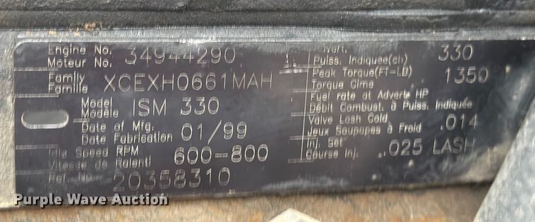 image for item ED5107 1999 Volvo WG sewer jetter truck