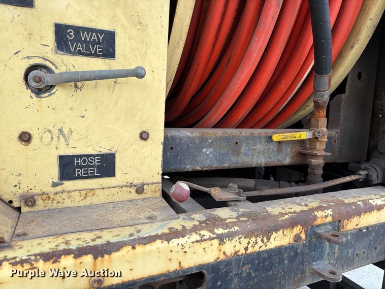 image for item ED5108 1991 Chevrolet C7000 sewer jetter truck