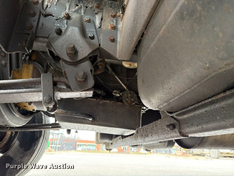 image for item ED5108 1991 Chevrolet C7000 sewer jetter truck