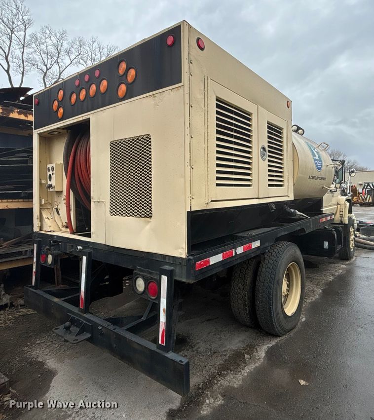 image for item ED5109 1992 GMC C7 sewer jetter truck