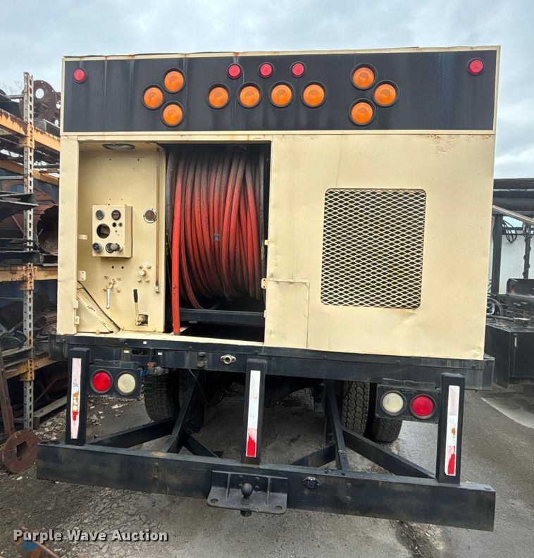 image for item ED5109 1992 GMC C7 sewer jetter truck