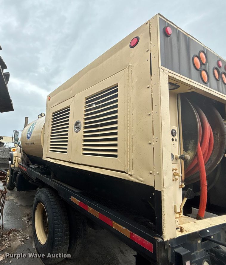 image for item ED5109 1992 GMC C7 sewer jetter truck