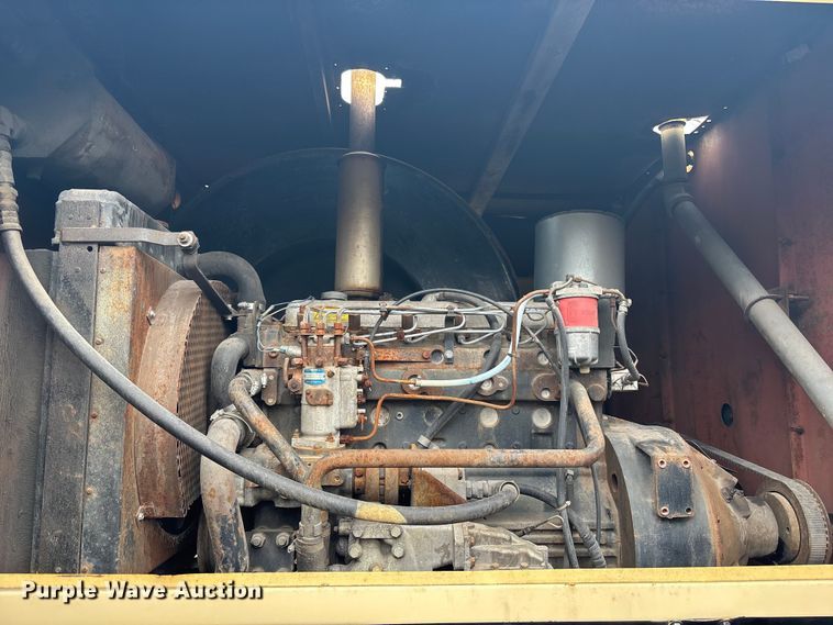 image for item ED5109 1992 GMC C7 sewer jetter truck