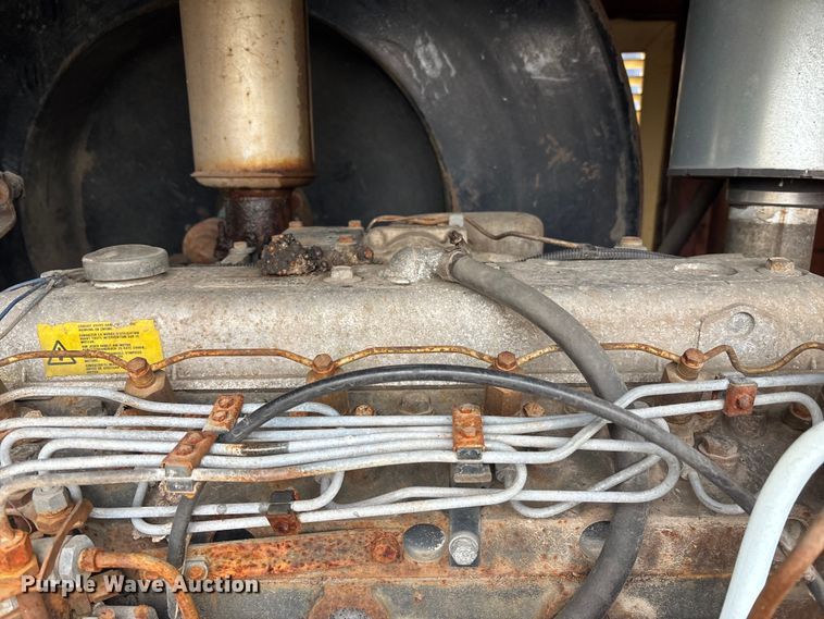 image for item ED5109 1992 GMC C7 sewer jetter truck