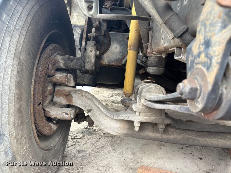 image for item ED5109 1992 GMC C7 sewer jetter truck