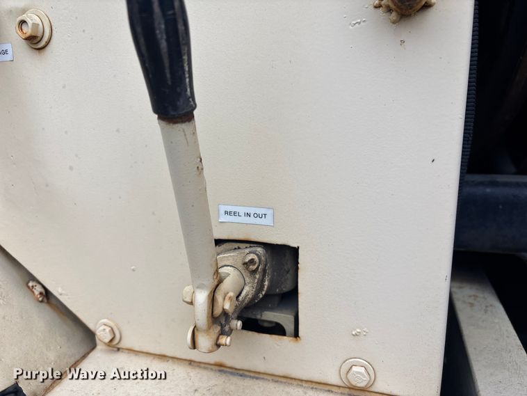 image for item ED5109 1992 GMC C7 sewer jetter truck