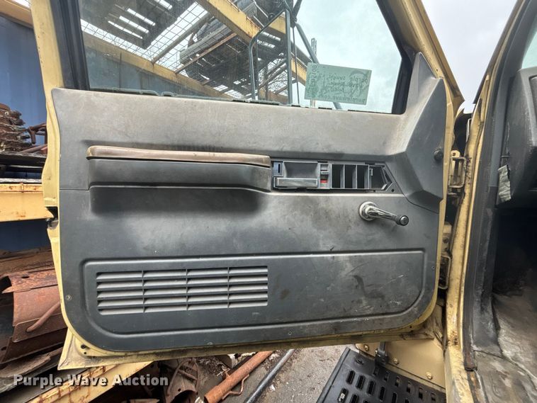 image for item ED5109 1992 GMC C7 sewer jetter truck