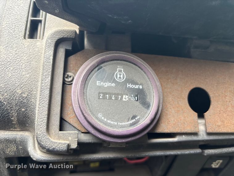 image for item ED5109 1992 GMC C7 sewer jetter truck