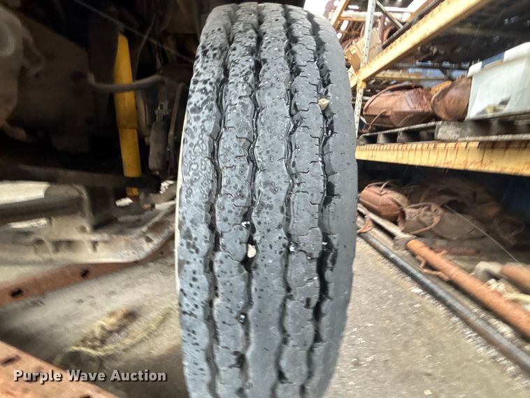 image for item ED5109 1992 GMC C7 sewer jetter truck