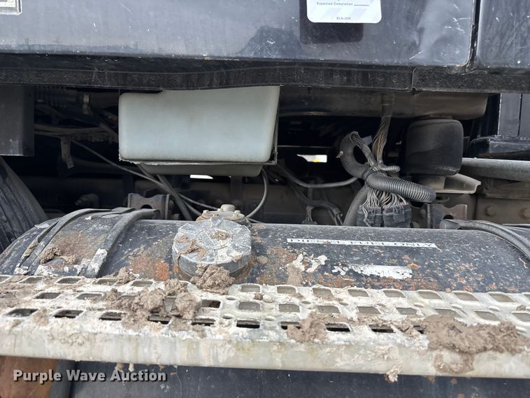 image for item ED5114 2003 Volvo Truck VHD sewer jetter truck