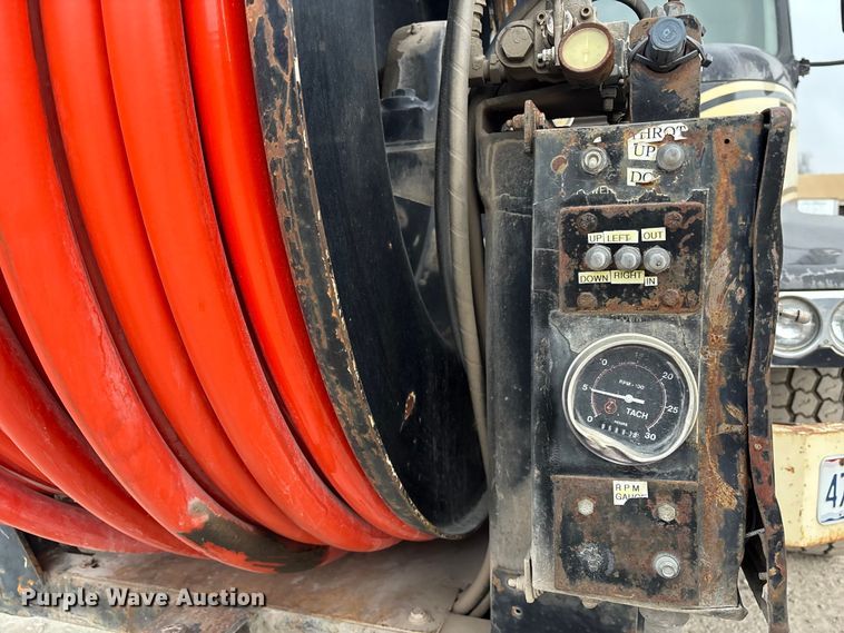 image for item ED5114 2003 Volvo Truck VHD sewer jetter truck