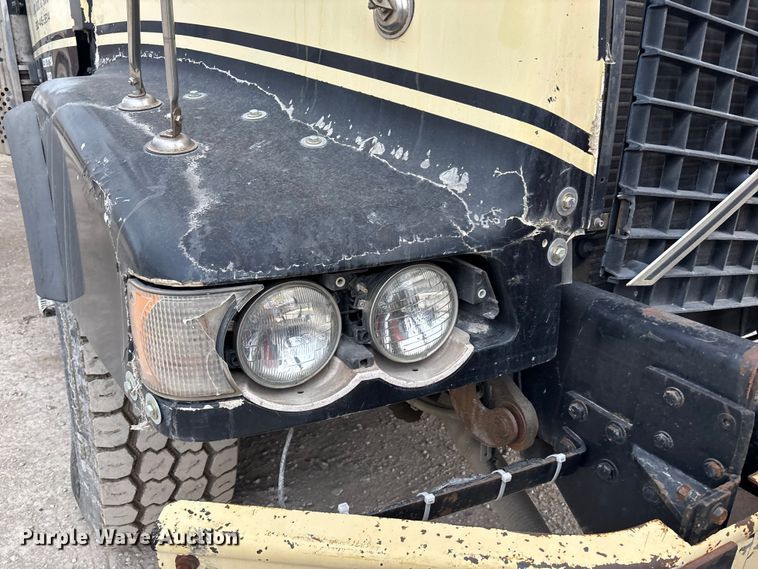 image for item ED5114 2003 Volvo Truck VHD sewer jetter truck