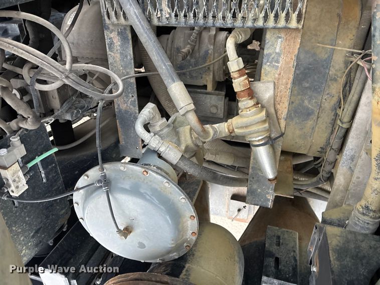 image for item ED5114 2003 Volvo Truck VHD sewer jetter truck