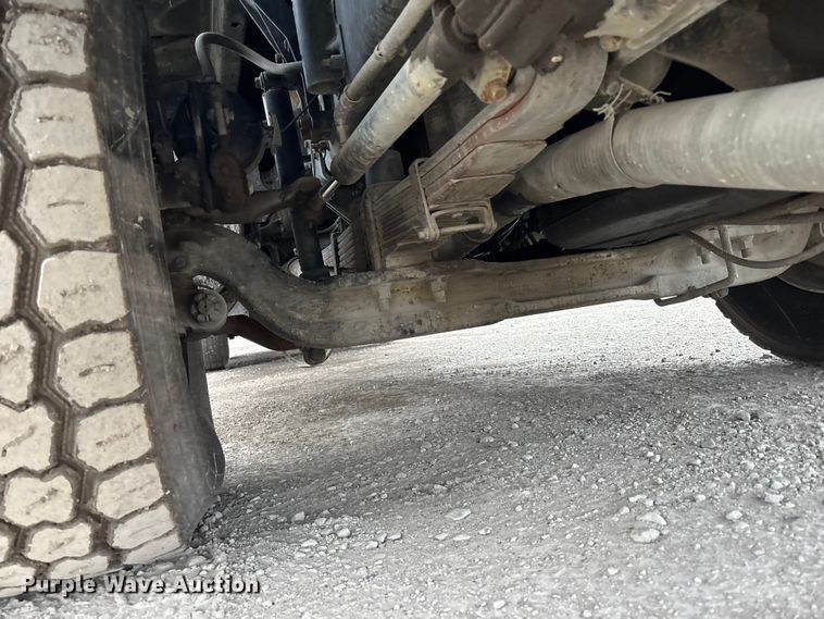 image for item ED5114 2003 Volvo Truck VHD sewer jetter truck