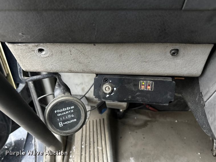 image for item ED5114 2003 Volvo Truck VHD sewer jetter truck