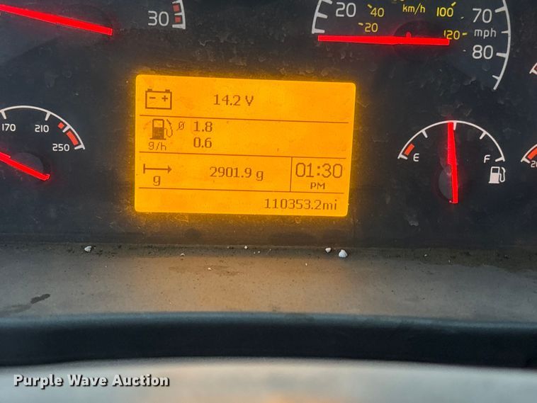 image for item ED5114 2003 Volvo Truck VHD sewer jetter truck