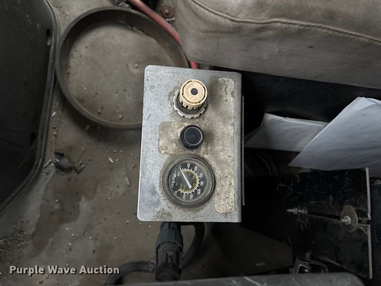 image for item ED5114 2003 Volvo Truck VHD sewer jetter truck