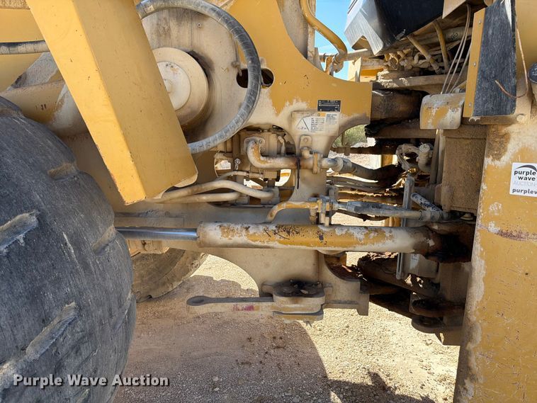 image for item ED5115 2005 Caterpillar 988G wheel loader