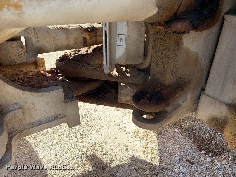 image for item ED5115 2005 Caterpillar 988G wheel loader