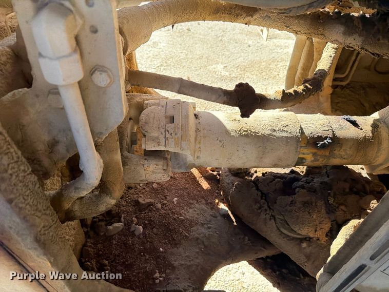 image for item ED5115 2005 Caterpillar 988G wheel loader