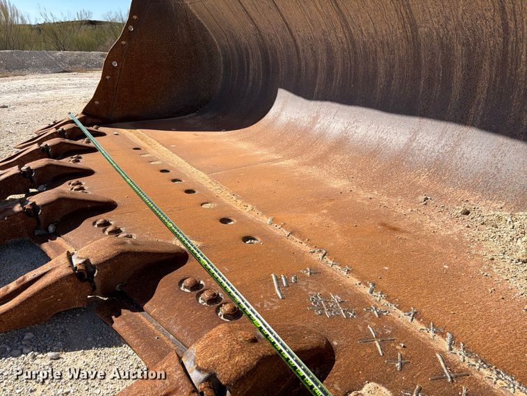 image for item ED5115 2005 Caterpillar 988G wheel loader