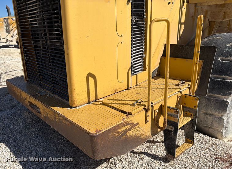 image for item ED5115 2005 Caterpillar 988G wheel loader