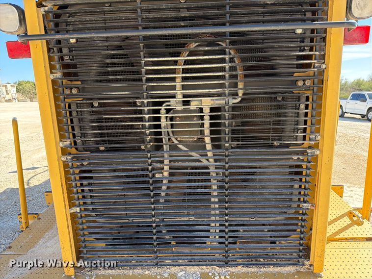 image for item ED5115 2005 Caterpillar 988G wheel loader