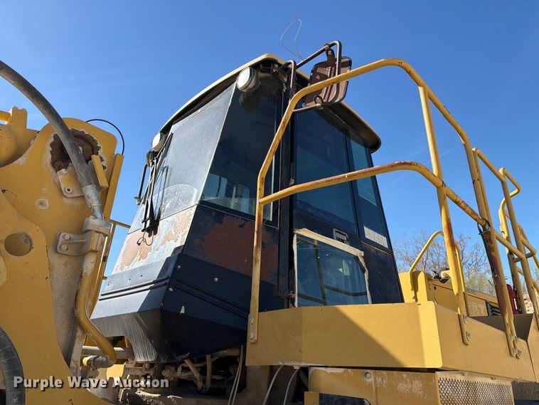 image for item ED5115 2005 Caterpillar 988G wheel loader