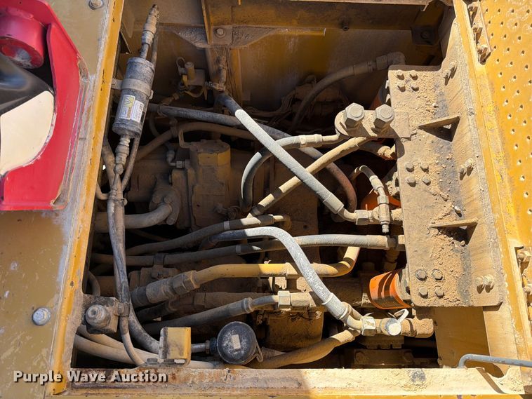 image for item ED5115 2005 Caterpillar 988G wheel loader