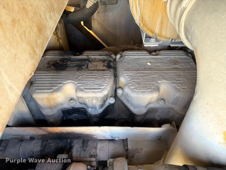 image for item ED5115 2005 Caterpillar 988G wheel loader