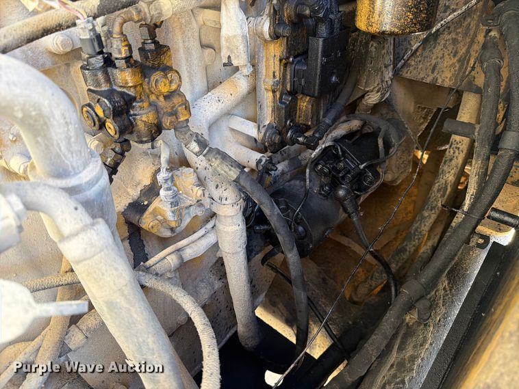 image for item ED5115 2005 Caterpillar 988G wheel loader