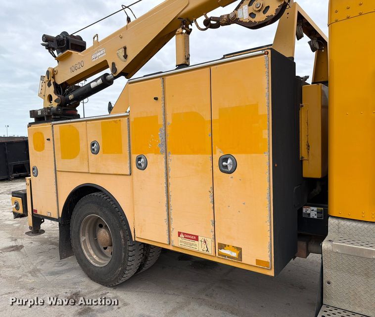 image for item ED5116 2014 Kenworth T370 utility / service truck