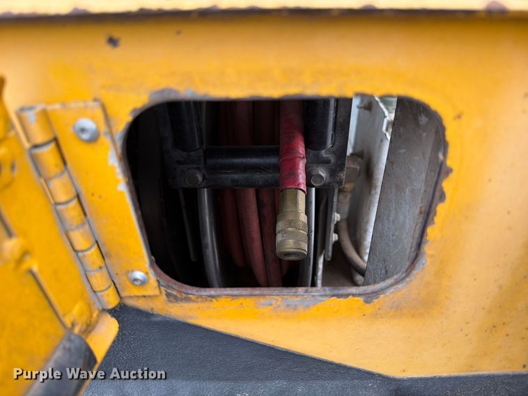 image for item ED5116 2014 Kenworth T370 utility / service truck