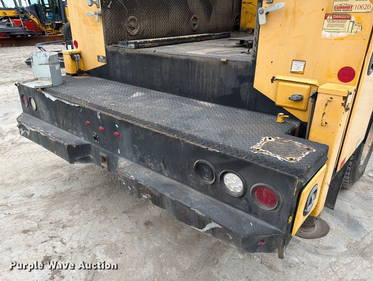 image for item ED5116 2014 Kenworth T370 utility / service truck