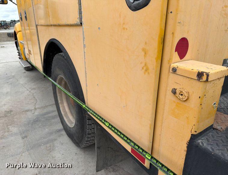 image for item ED5116 2014 Kenworth T370 utility / service truck