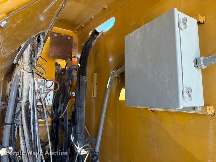 image for item ED5117 Trencor 865DD trencher