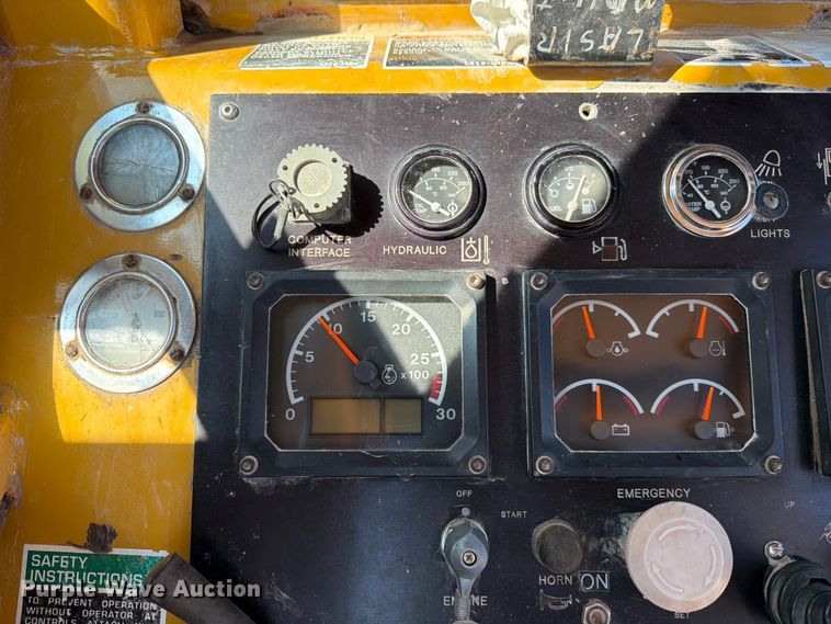 image for item ED5117 Trencor 865DD trencher