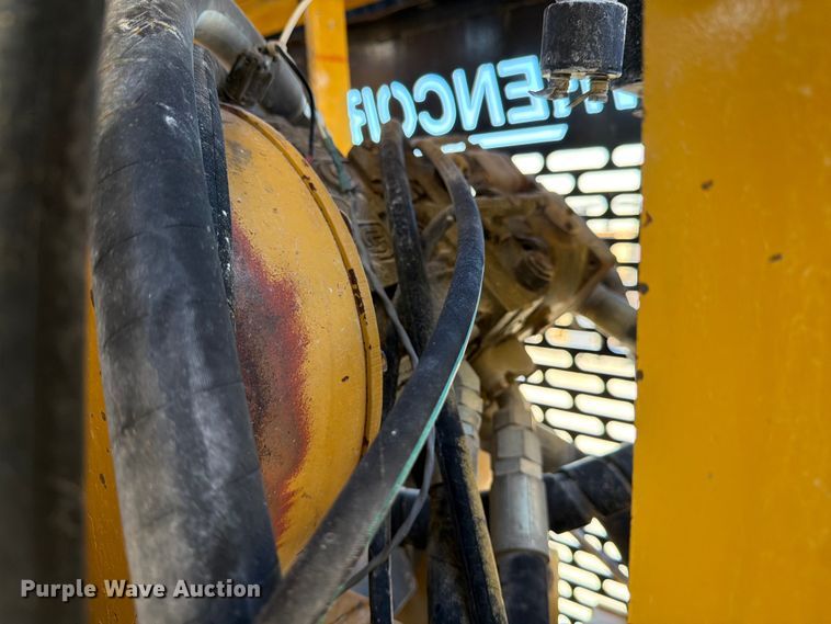 image for item ED5117 Trencor 865DD trencher