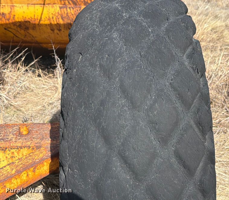 image for item ED5120 Carryall LS scraper